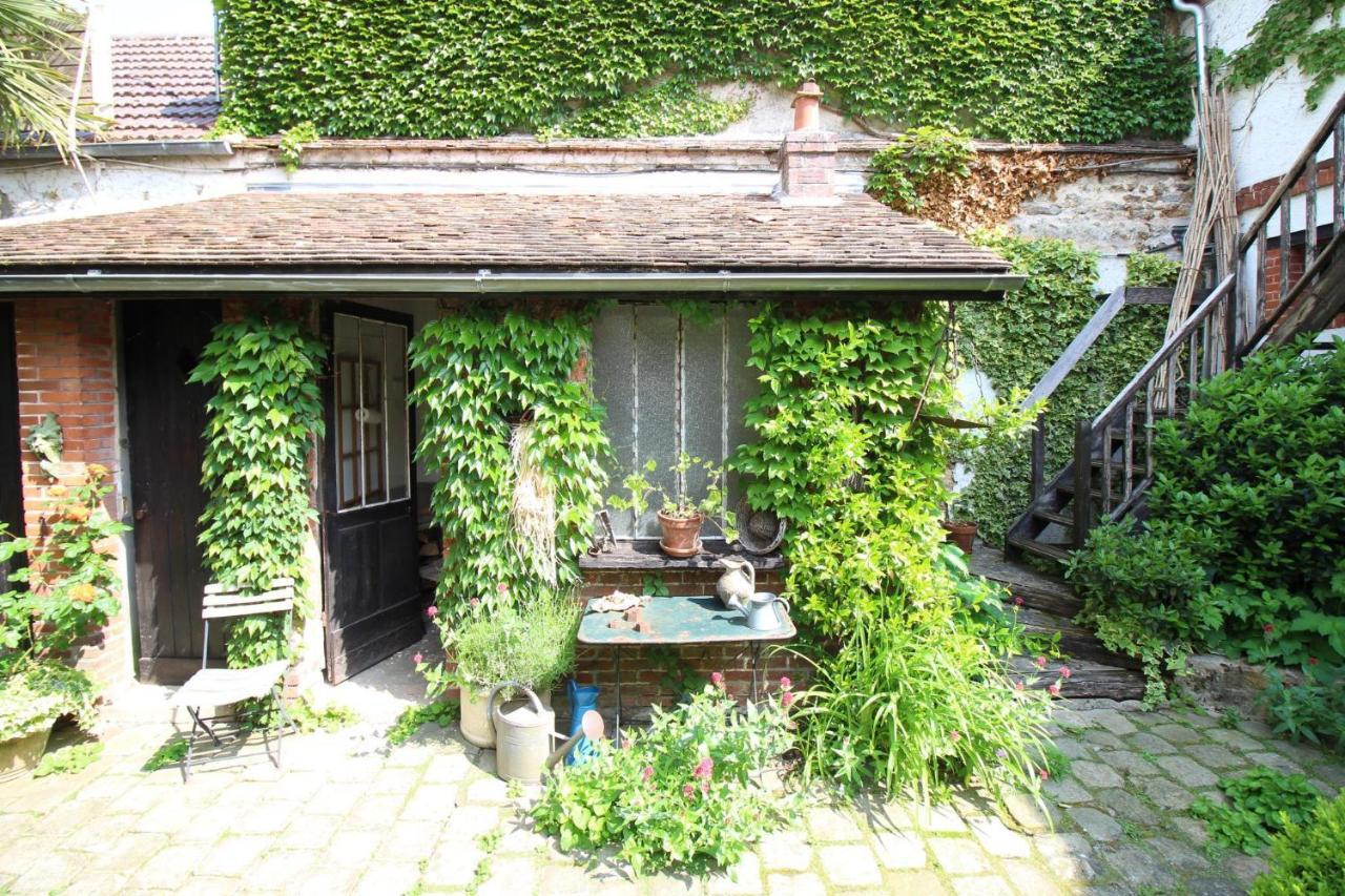 Jardin De Mathilde Bed & Breakfast Nangis Eksteriør bilde
